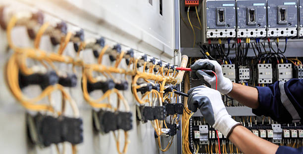 Professional Electrician technician working in Socorro, TX